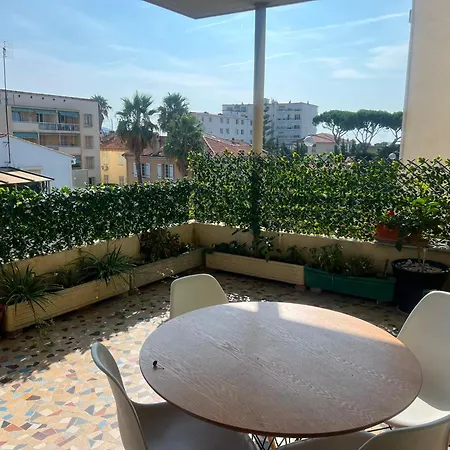 De Luxe A 5 Minutes De La Promenade Des Anglais, Vu Sur , Proche De Toutes Les Commodites شقة